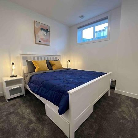 Newly Built 2 Bedroom Suite With Free Parking - Close To Banff National Park, YYC Exteriér fotografie