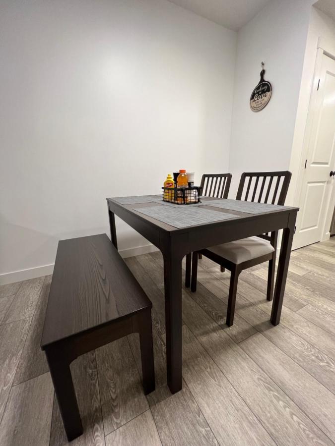 Newly Built 2 Bedroom Suite With Free Parking - Close To Banff National Park, YYC Exteriér fotografie